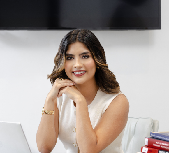 Evelyn Arias